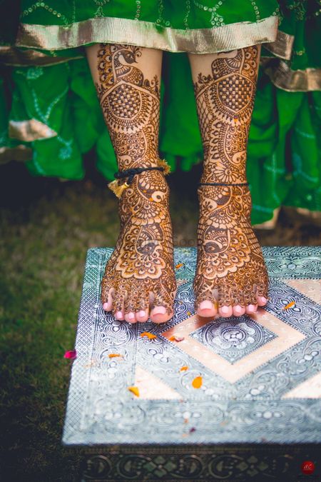 Bridal feet mehendi design