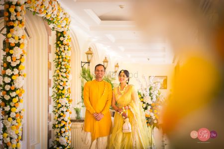 Lễ cưới của Ashwapurwa & Rohit đã để lại dấu ấn đẹp đẽ trong lòng những người tham dự. Với các bức ảnh chụp lại những khoảnh khắc đầy cảm xúc, bộ ảnh này khiến cho mọi người cảm thấy như được sống lại một lần nữa trong ngày trọng đại của hai chàng trai này. Hãy cùng chiêm ngưỡng sự trân trọng và giàu cảm xúc trong bộ ảnh này.