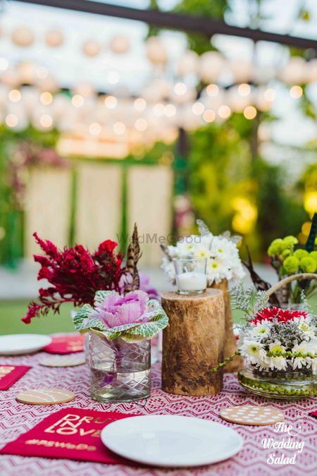 Cute floral table decor