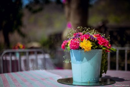 Centrepiece idea with flowers in bucket