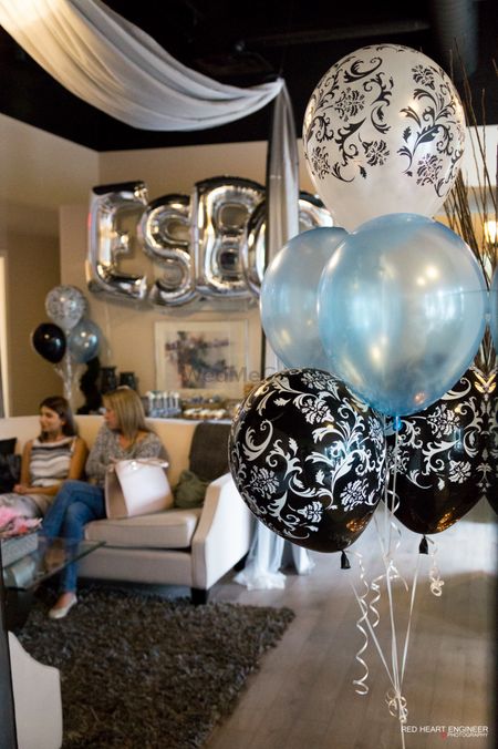 Photo of bridal shower decor