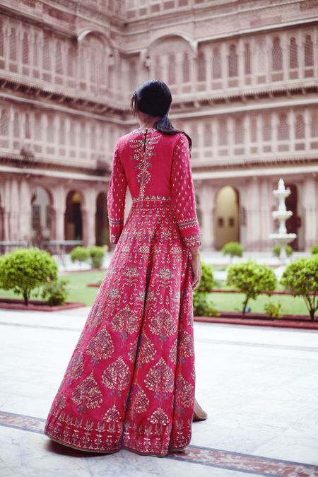 Photo of Sister of the bride mehendi outfit in pink by Anita dongre