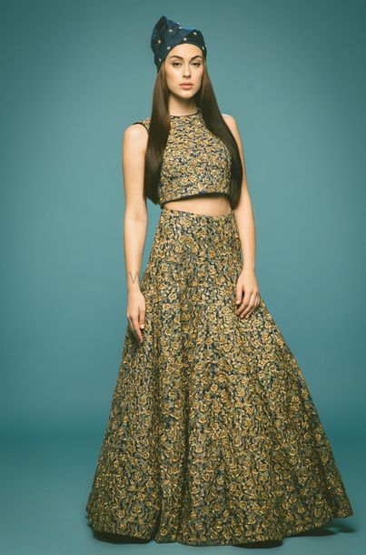 Photo of crop top and skirt