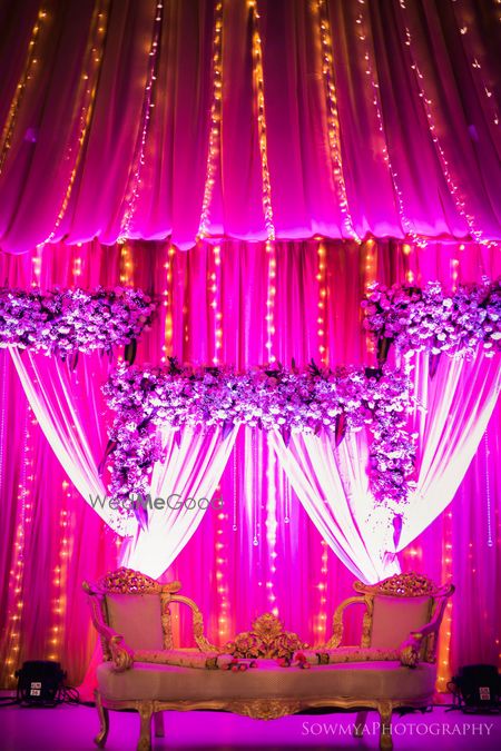 Simple and elegant stage decor