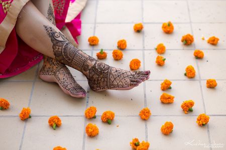 Bridal mehendi feet photography
