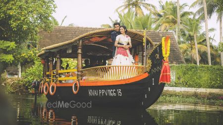 Album in City Shot in Kochi