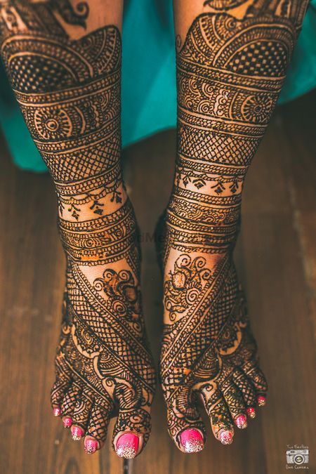 Bridal Feet Mehendi Designs
