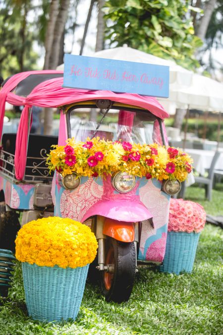 Photo of Cute mehendi decor with floral auto