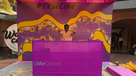 Album in City Shot in Vapi