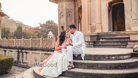 Album in City Shot in Jaipur