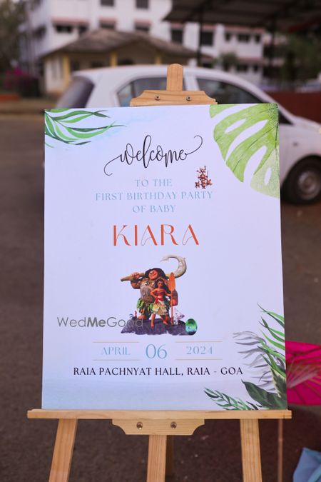 Album in City Shot in Goa