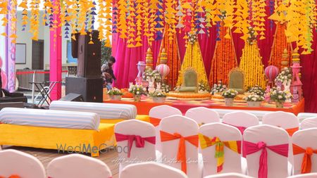 Album in City Shot in Agra