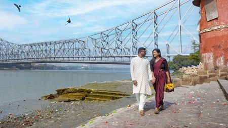Album in City Shot in Kolkata