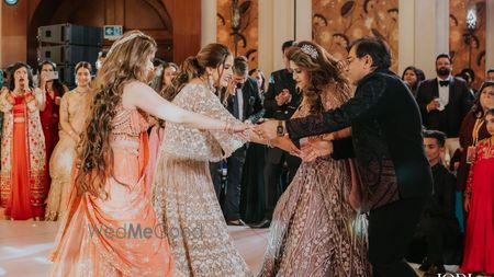 Album in City Shot in Delhi NCR