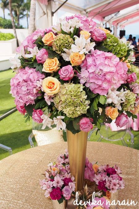 Photo of table centerpiece