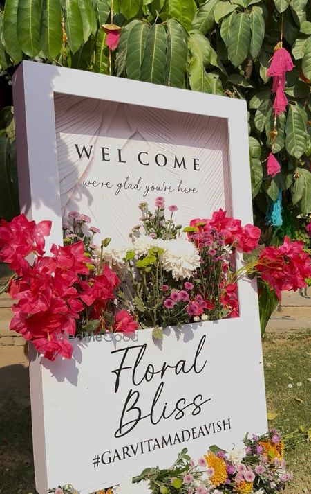 Album in City Shot in Jaipur