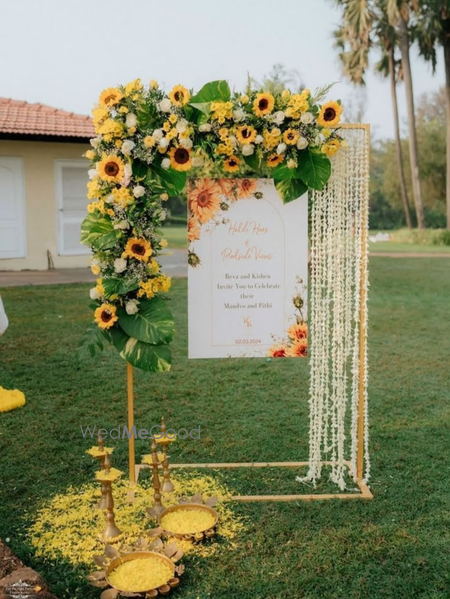 Album in City Shot in Chandigarh