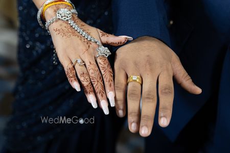 Album in City Shot in Pune