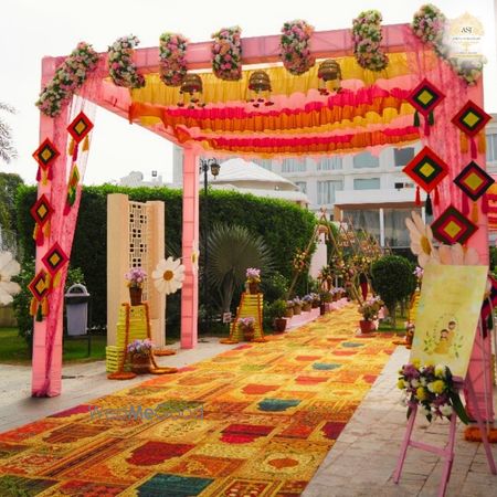 Album in City Shot in Jaipur