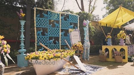 Album in City Shot in Jaipur