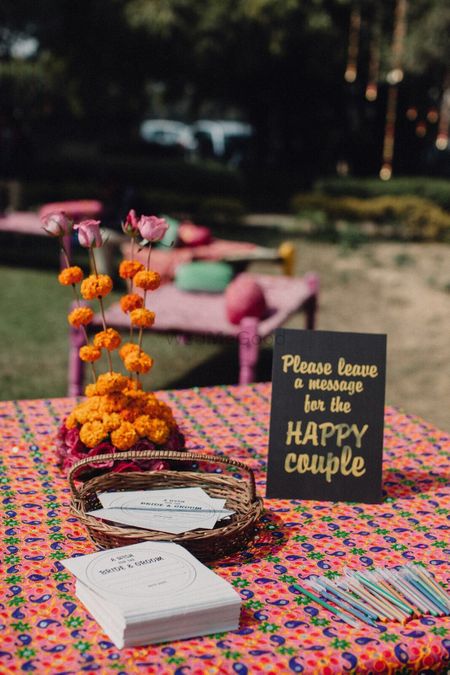 Leave messages for couple table 