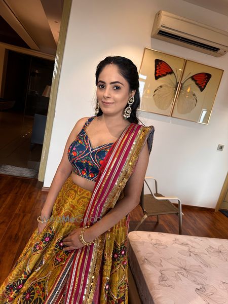 Album in City Shot in Delhi NCR