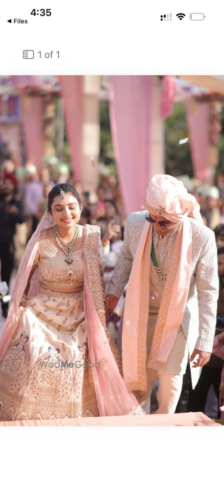 Album in City Shot in Vrindavan