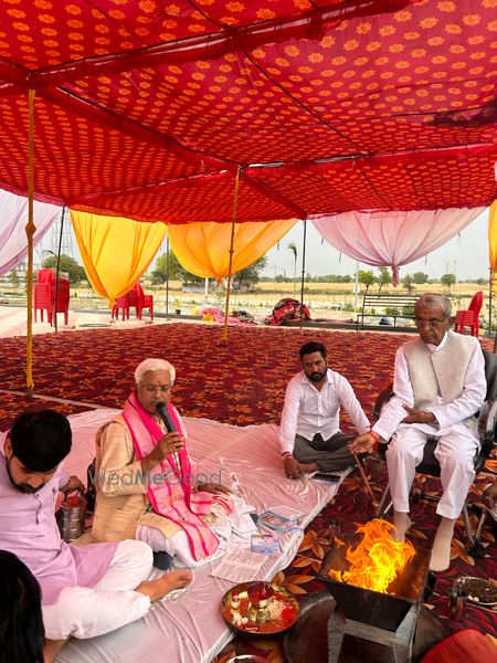 Album in City Shot in Hathras