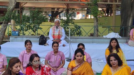 Album in City Shot in Delhi NCR