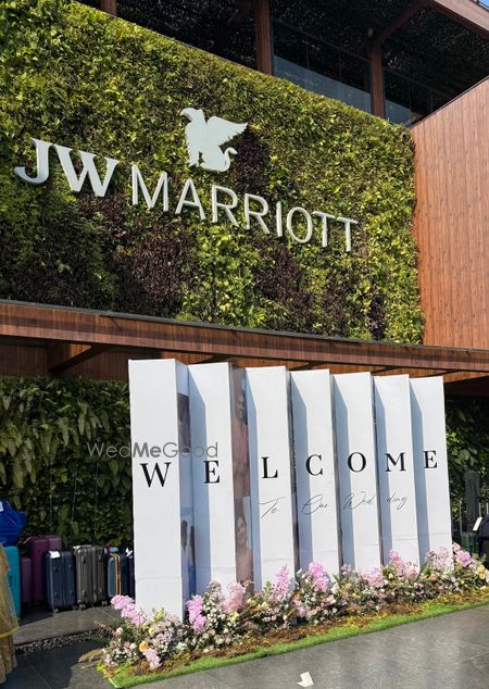 Album in City Shot in Goa