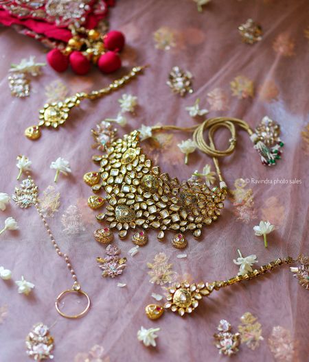 An aesthetic shot of bridal jewelry
