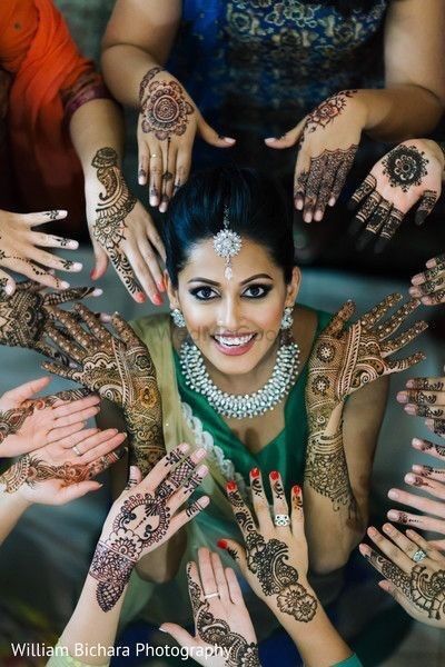Bengali bridal mehndi design. | Photo 100796 | Indian bride photography  poses, Indian wedding photography poses, Indian bridal photos