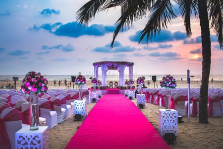 Beach wedding decor 