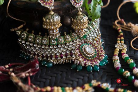 Photo of Bridal jewellery with green beads and polki