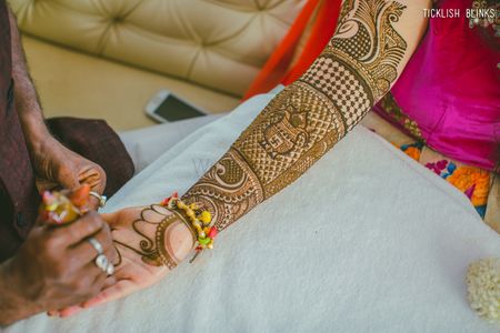 Bridal Hand Mehendi Designs