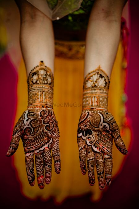 Intricate mehndi design for modern brides