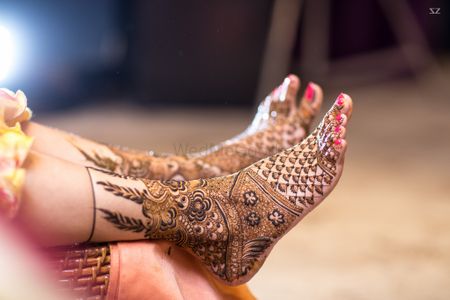 Bridal Feet Mehendi - Jaal Design