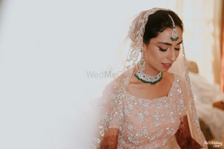 Photo of bride with minimal jewellery