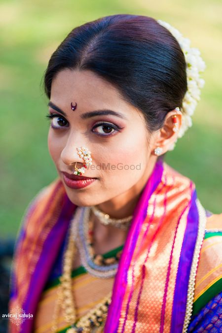 Marathi Bride wearing Pearl Nath