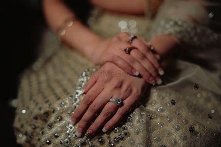 Ways to Take Social Media Worthy Photos of your Engagement Ring