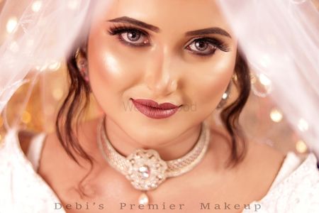 Christian Bride - Debi's Premier Makeup Pictures | Bridal Makeup in Kolkata  - WedMeGood