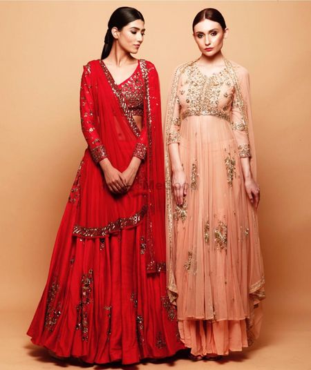 Perfect outfits for bride's sisters and friends.