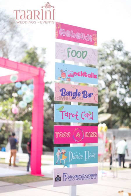 Fun and quirky signboards for mehndi function. 