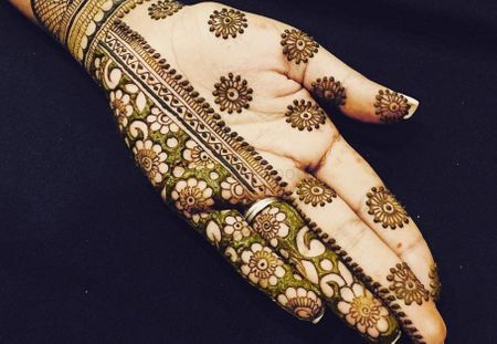 The Bridal Box - All Your Wedding Needs @ One Place | Mehndi designs,  Bridal boxes, Mehndi