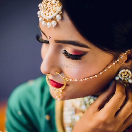 Stunning eye makeup for the bride