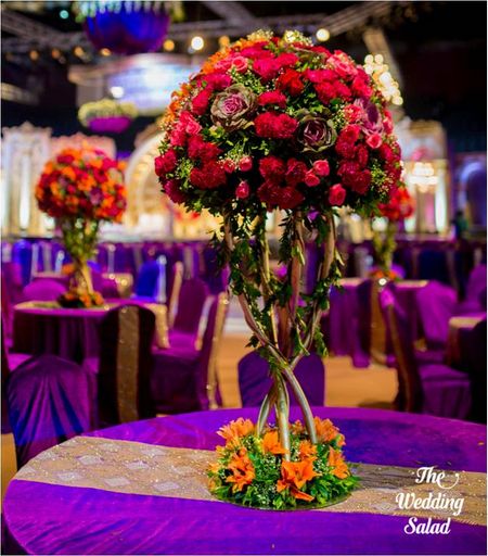 Photo of Roses Bouquet Table Centerpiece