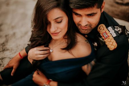 Pre Wedding Posing Tips for Couples in Indore | Frozen Moments
