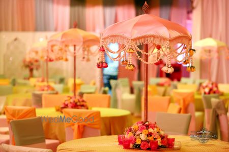 Umbrella table centerpieces