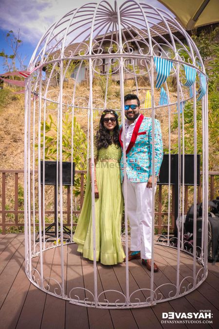 Giant Bird Cage Prop for Wedding With Couple Inside it