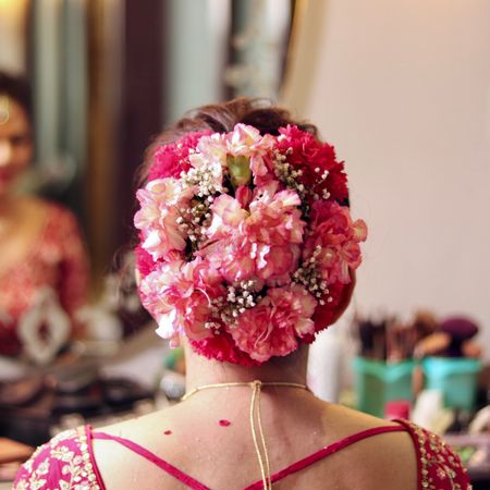 Bridal hairstyle with flowers 